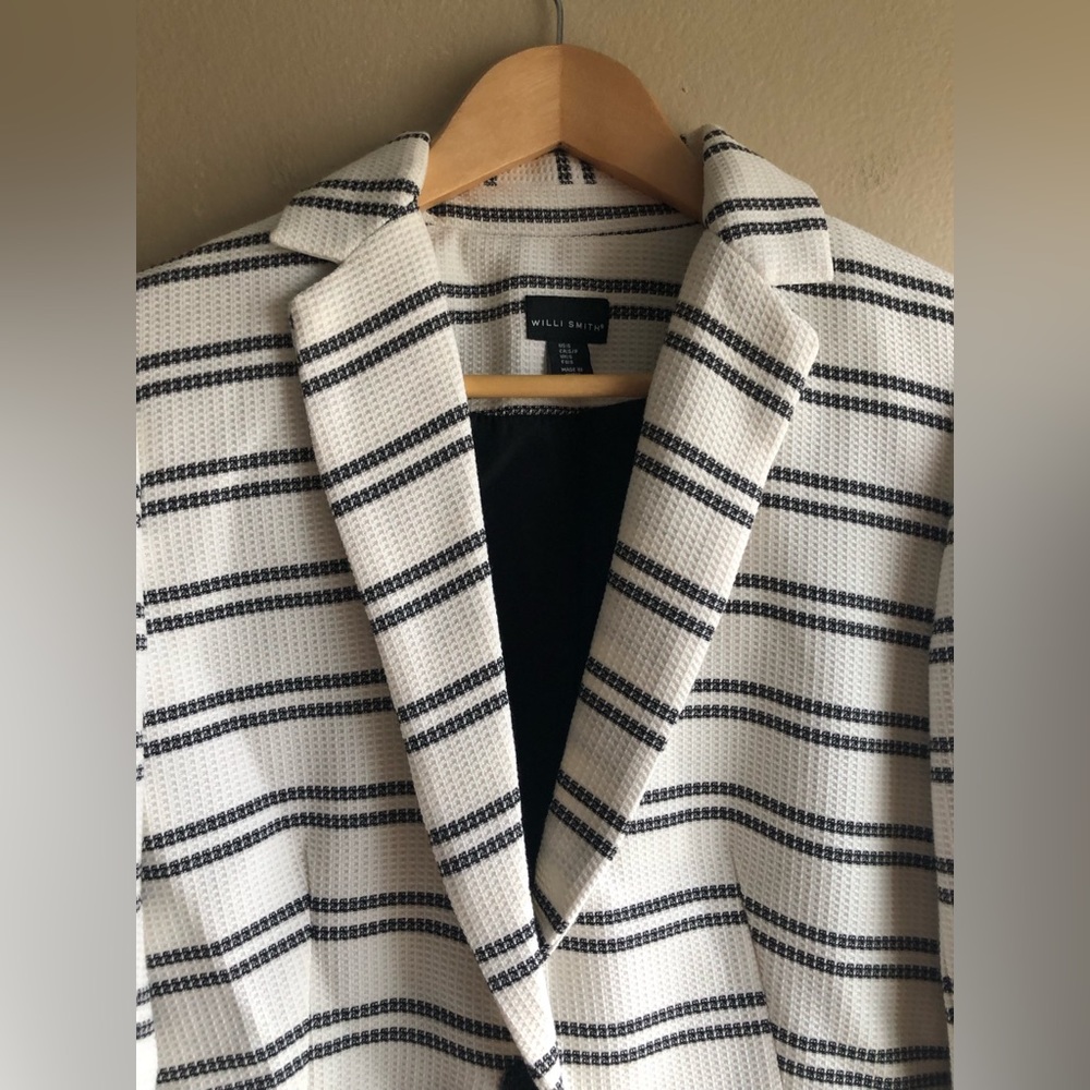 Willi Smith Women’s Long Sleeve Button White Black Stripped Jacket Size Small - Picture 4 of 13